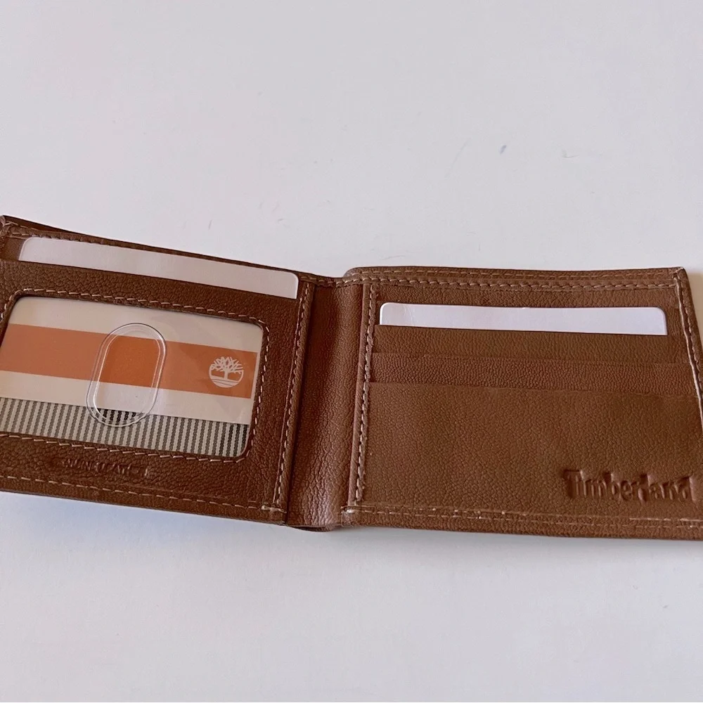 TIMBERLAND MENS LEATHER BIFOLD WALLET TAN NWT